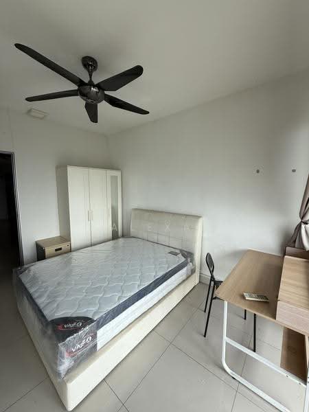 Kediaman Servis untuk Dijual di DK Senza - Alexa Eeu - Bedroom - PropertyGuru.com.my