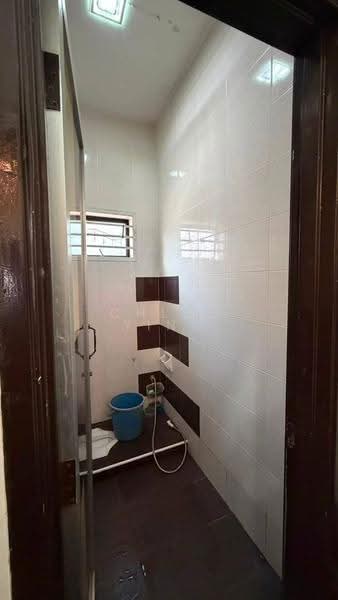 Rumah Teres 2-Tingkat untuk Dijual di Taman Setia Indah (Tebrau) - Chloe Ying - Bathroom - PropertyGuru.com.my