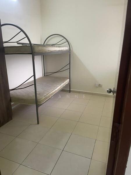 Pangsapuri untuk Disewa di Mentari Court - Joanne Diong - Bedroom - PropertyGuru.com.my