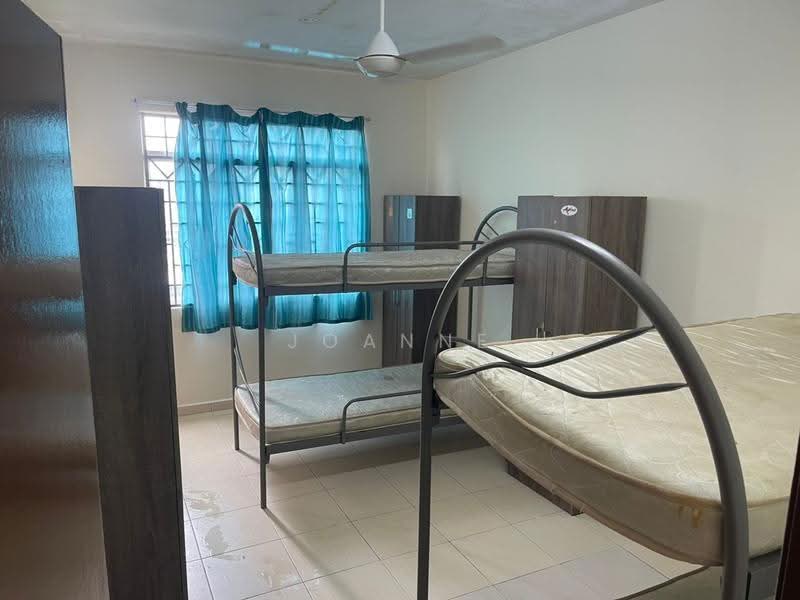 Pangsapuri untuk Disewa di Mentari Court - Joanne Diong - Bedroom - PropertyGuru.com.my