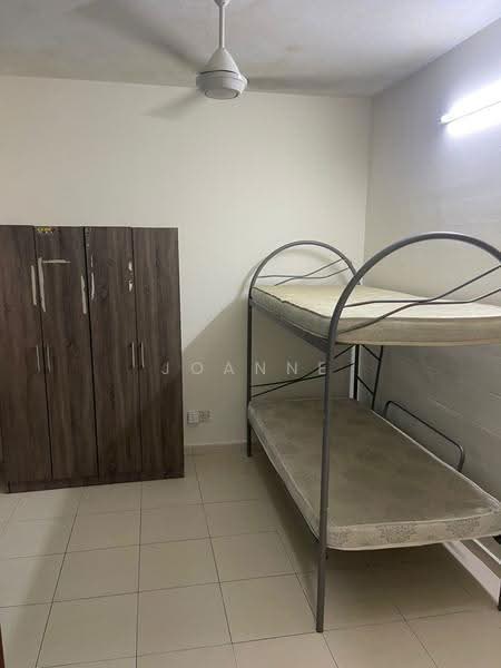 Pangsapuri untuk Disewa di Mentari Court - Joanne Diong - Bedroom - PropertyGuru.com.my