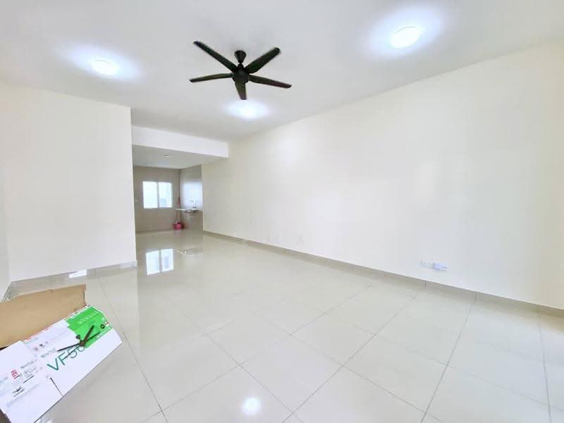 2-storey Terraced House for Sale in Taman Vista Mutiara (Bandar Sungai Long) - EMA ALLANG - Living Room - PropertyGuru.com.my