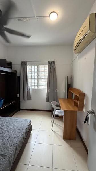 Kondominium untuk Disewa di Beverly 2 - Sharon Wong - Bedroom - PropertyGuru.com.my