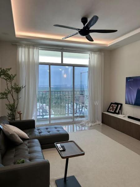 Kediaman Servis untuk Disewa di Twin Danga Residence - Nick Low - Living Room - PropertyGuru.com.my