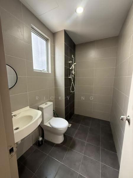 Kondominium untuk Disewa di Berlian Setapak Residency - Ricky Ng - Bathroom - PropertyGuru.com.my
