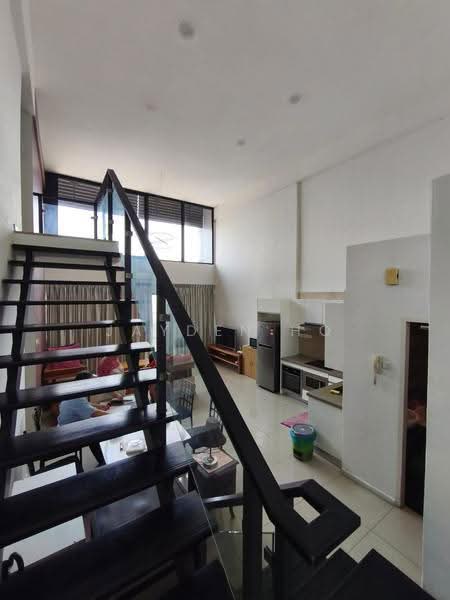 Kediaman Servis untuk Disewa di D'Latour - Jayden Ho - Living Room - PropertyGuru.com.my