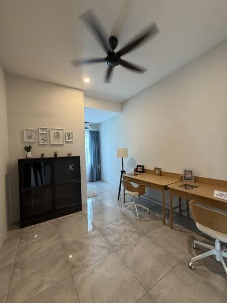 2-storey Terraced House for Sale in Station 18 (Ipoh) - Kayan . - Study - PropertyGuru.com.my