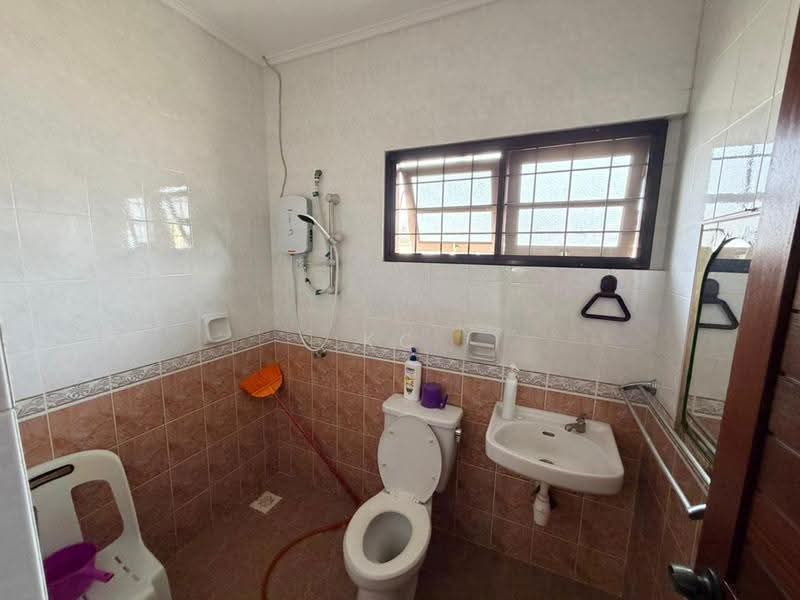 2-storey Terraced House for Rent in Jalan song (Kuching) - KC Jee - PropertyGuru.com.my