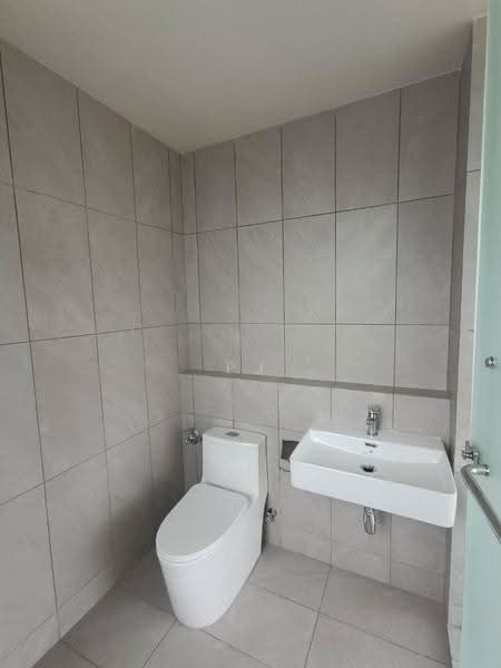 2-storey Terraced House for Sale in Diamond City (Semenyih) - PJ Low - Bathroom - PropertyGuru.com.my