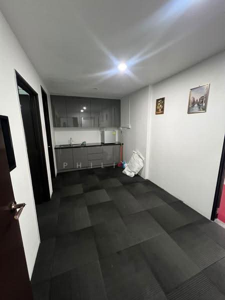 Shop / Office untuk Disewa di Southkey (Johor Bahru) - Philicia Wong - Kitchen - PropertyGuru.com.my