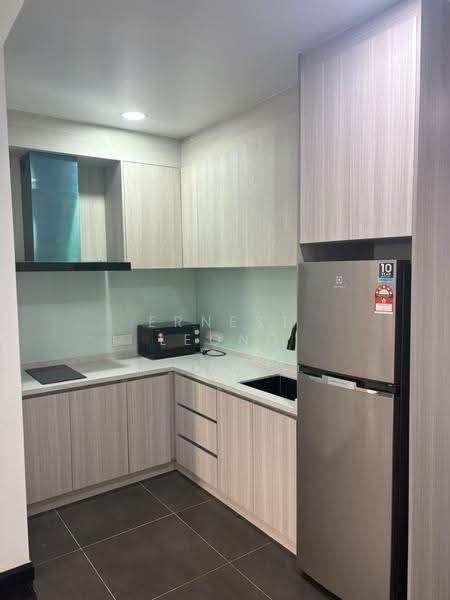 Pangsapuri untuk Disewa di V Residence Suites @ Sunway Velocity - Ernest Leong - Kitchen - PropertyGuru.com.my