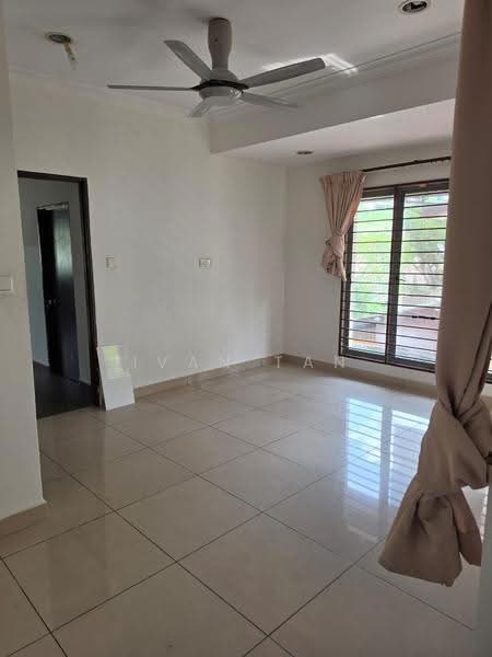 Rumah Teres 2.5-Tingkat untuk Dijual di Puchong (Selangor) - Ivan Tan - Living Room - PropertyGuru.com.my