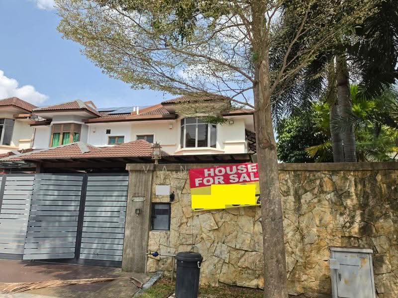 Rumah Teres 2.5-Tingkat untuk Dijual di Puchong (Selangor) - Ivan Tan - PropertyGuru.com.my