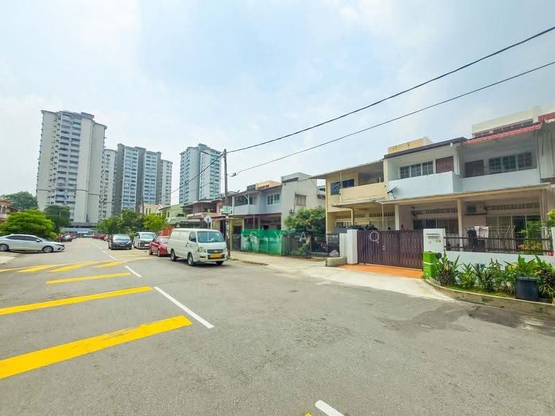 Rumah Teres 2-Tingkat untuk Dijual di Taman Maluri (Cheras) - Zul Syafiq - Exterior - PropertyGuru.com.my