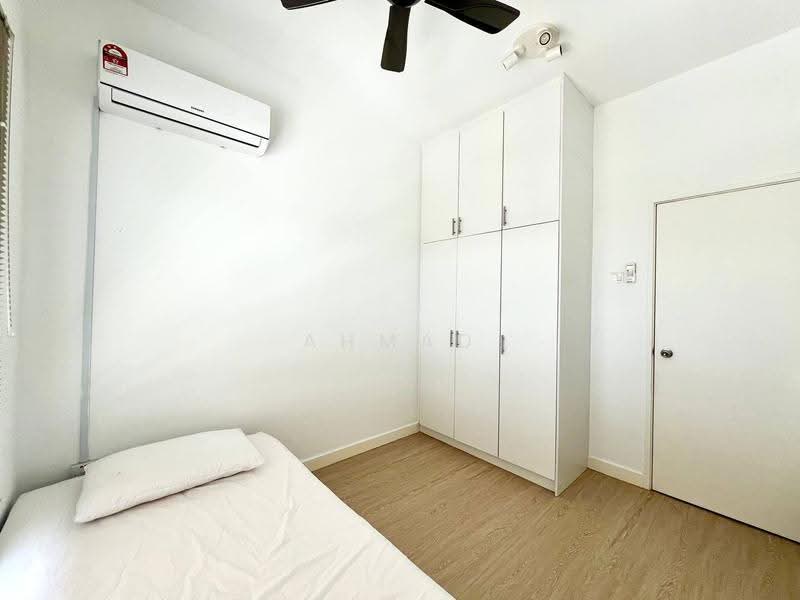 Service Residence for Sale at Saville @ Kajang - Ahmad Muslim - Bedroom - PropertyGuru.com.my