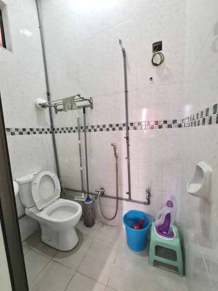 Rumah Berkembar untuk Dijual di Taman Segar Perdana (Cheras) - Ken Lew - Bathroom - PropertyGuru.com.my