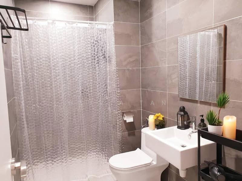 Kediaman Servis untuk Disewa di Bell Suites - Olivia Tan - Bathroom - PropertyGuru.com.my