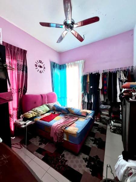 Rumah Kluster untuk Dijual di Taman Seri Austin (Tebrau) - Calvin Lee - Bedroom - PropertyGuru.com.my