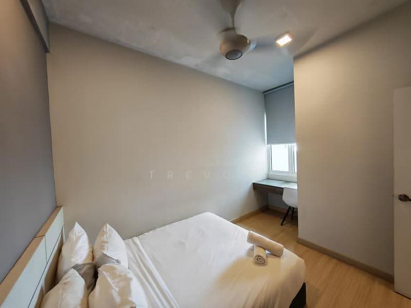 Kediaman Servis untuk Dijual di Windmill upon Hills - Trevor Chai - Bedroom - PropertyGuru.com.my