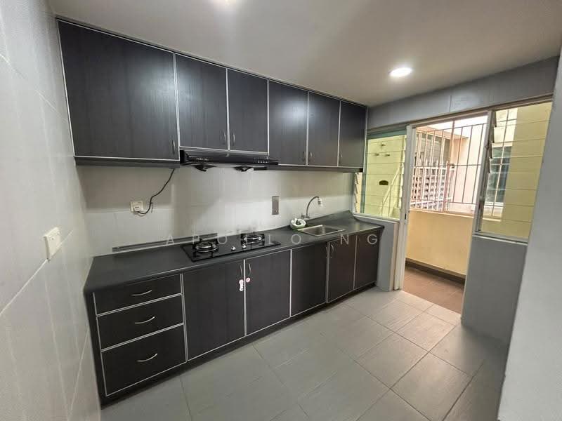 Condominium for Rent at Sutera Maya - Apollo Ng - Kitchen - PropertyGuru.com.my