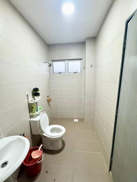2-storey Terraced House for Sale in Taman Vista Mutiara (Bandar Sungai Long) - Ahmad Muslim - Bathroom - PropertyGuru.com.my