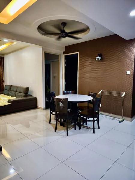 Condominium for Rent at The Oasis - Alex Lim - Living Room - PropertyGuru.com.my