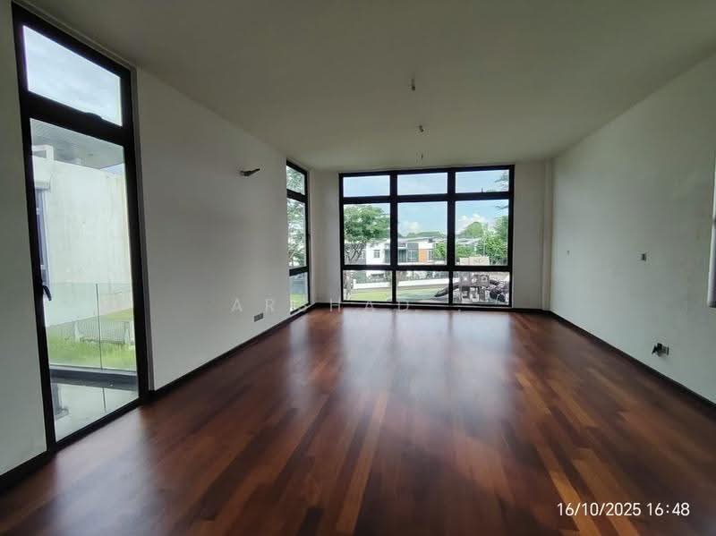 Bungalow House for Sale in Horizon Hills (Iskandar Puteri (Nusajaya)) - Arshad . - Living Room - PropertyGuru.com.my