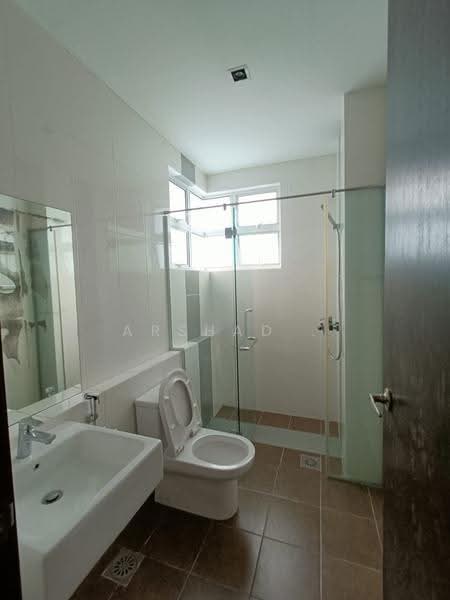 Bungalow House for Sale in Horizon Hills (Iskandar Puteri (Nusajaya)) - Arshad . - Bathroom - PropertyGuru.com.my