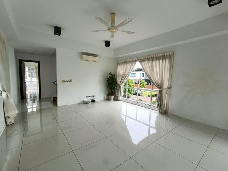 Bungalow House for Sale in Horizon Hills (Iskandar Puteri (Nusajaya)) - Arshad . - Living Room - PropertyGuru.com.my