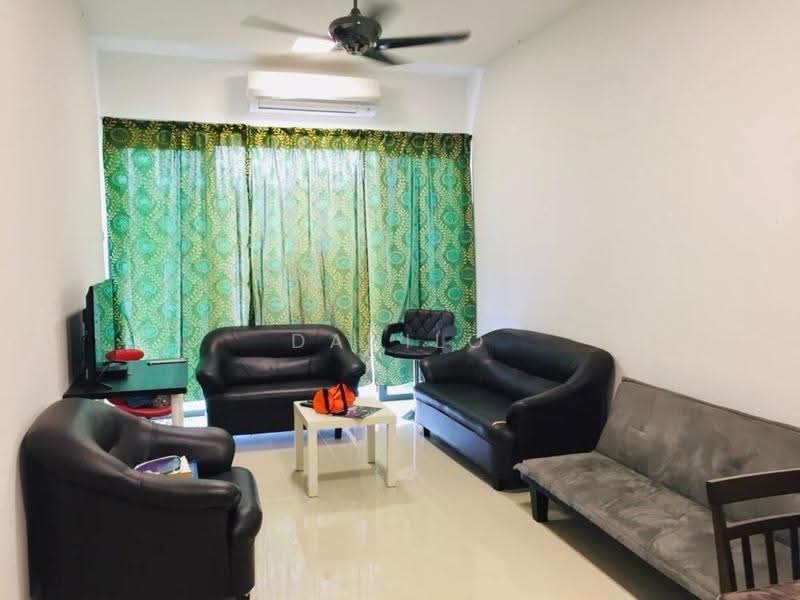 Kediaman Servis untuk Dijual di Damai Hillpark - Danilo Lim - Living Room - PropertyGuru.com.my