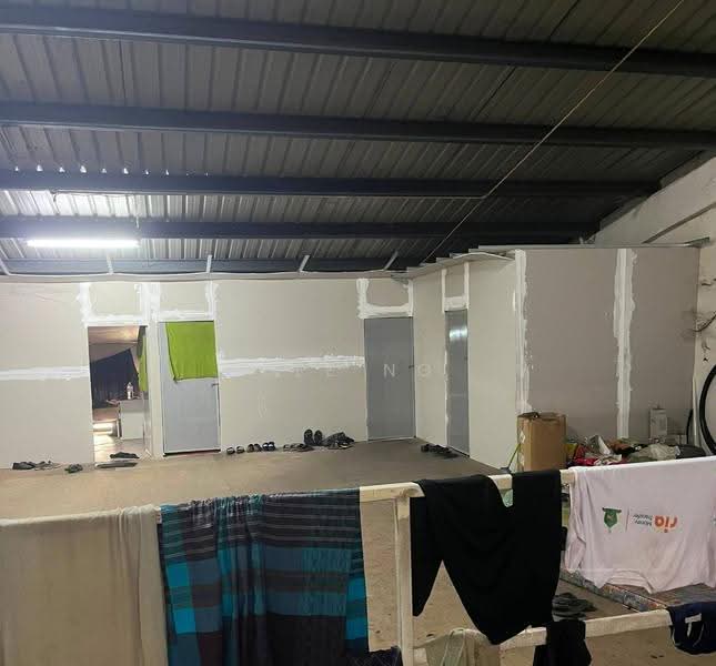 Factory for Sale in Taman Ungku Tun Aminah (Skudai) - Bee Ng - Interior - PropertyGuru.com.my