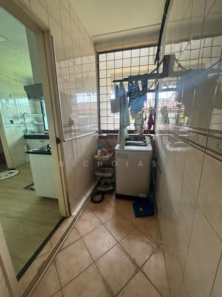 Kondominium untuk Disewa di Village Grove - Nicholas Tan - PropertyGuru.com.my