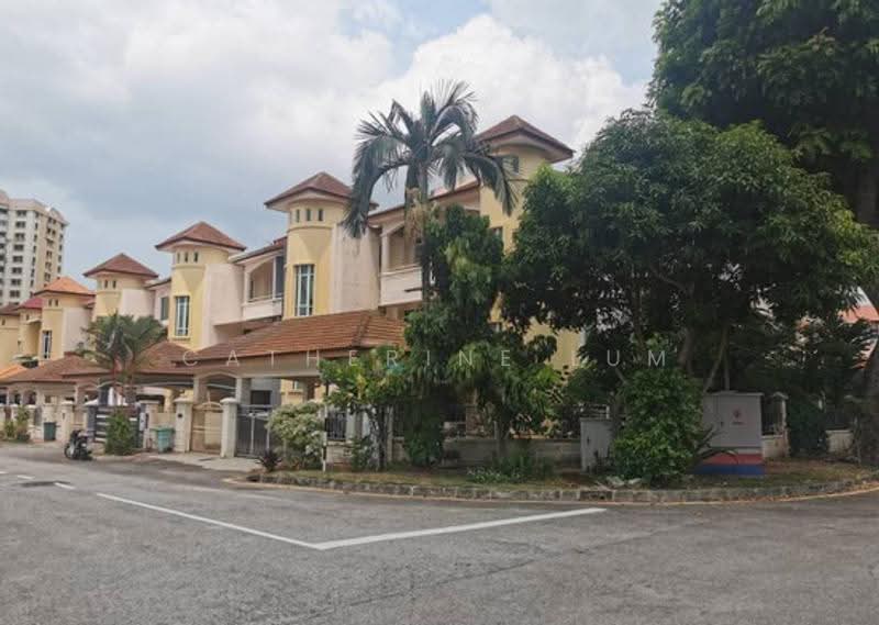 3-storey Terraced House for Sale in Tanjung Bungah (Penang) - Catherine Lum - Exterior - PropertyGuru.com.my