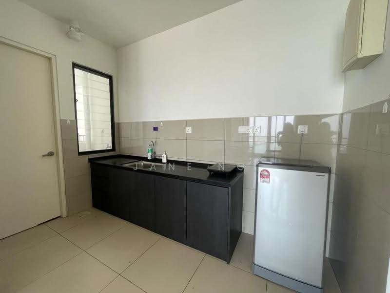 Service Residence for Rent at Woodsbury Suites - Jane Ng - Kitchen - PropertyGuru.com.my