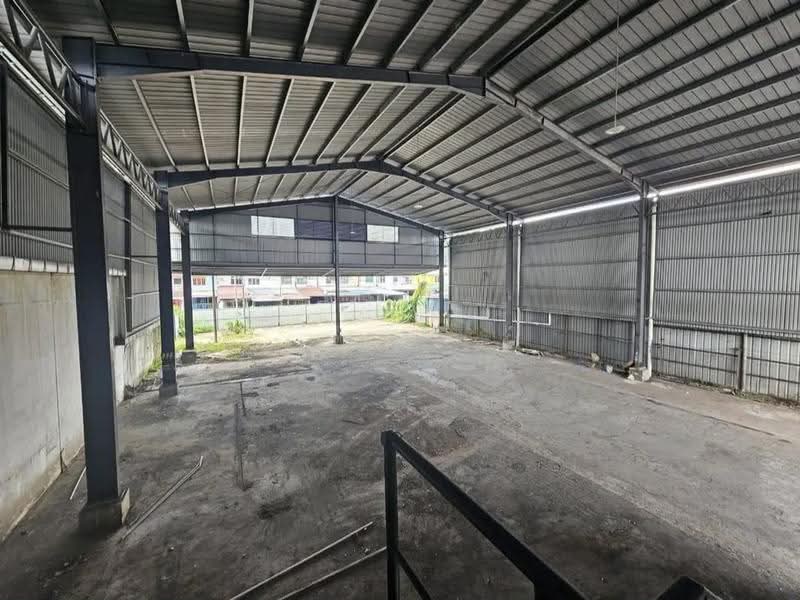 Warehouse for Rent in Bintawa (Kuching) - KC Jee - Interior - PropertyGuru.com.my