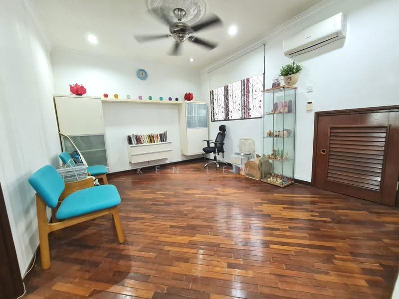 2.5-storey Terraced House for Sale in Taman Bukit Mandarina (Cheras) - Ken Lew - PropertyGuru.com.my