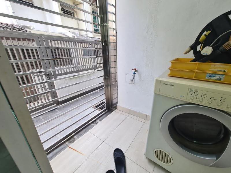 2.5-storey Terraced House for Sale in Taman Bukit Mandarina (Cheras) - Ken Lew - PropertyGuru.com.my