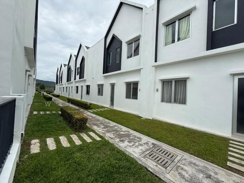 Rumah Teres 2-Tingkat untuk Disewa di Beranang (Selangor) - Wai Kuen Leong - Exterior - PropertyGuru.com.my