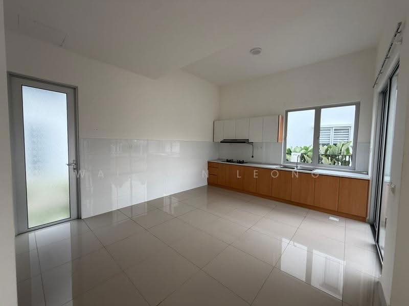 Rumah Teres 2-Tingkat untuk Disewa di Beranang (Selangor) - Wai Kuen Leong - Kitchen - PropertyGuru.com.my