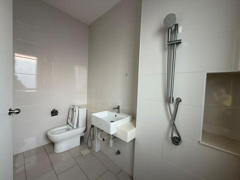 Rumah Teres 2-Tingkat untuk Disewa di Beranang (Selangor) - Wai Kuen Leong - Bathroom - PropertyGuru.com.my