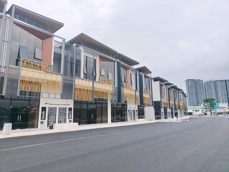 Shop / Office untuk Disewa di Bukit Indah (Iskandar Puteri (Nusajaya)) - Alan Tham - Exterior - PropertyGuru.com.my