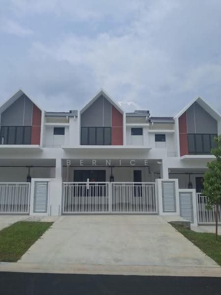 2-storey Terraced House for Rent in Seremban (Negeri Sembilan) - Bernice Chan - Exterior - PropertyGuru.com.my