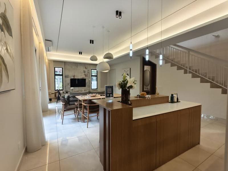 Rumah Teres 2-Tingkat untuk Dijual di Telok Panglima Garang (Selangor) - Steve Lim - Dry Kitchen - PropertyGuru.com.my