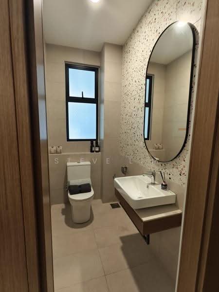 Rumah Teres 2-Tingkat untuk Dijual di Telok Panglima Garang (Selangor) - Steve Lim - Master Bathroom - PropertyGuru.com.my
