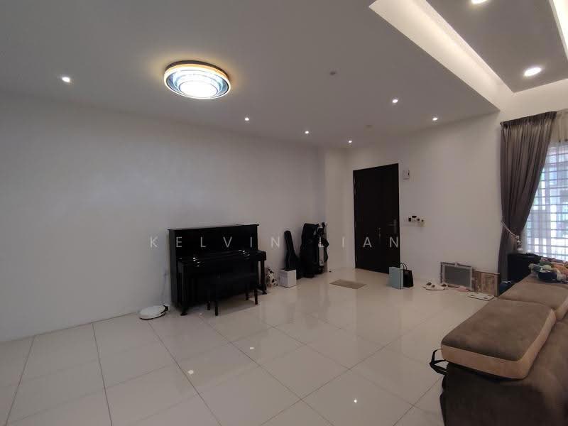 2-storey Terraced House for Sale in Elmina (Shah Alam) - Kelvin Lian - Living - PropertyGuru.com.my
