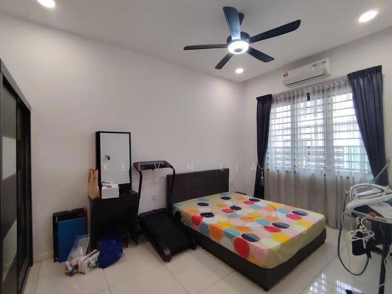 2-storey Terraced House for Sale in Elmina (Shah Alam) - Kelvin Lian - Guest Room - PropertyGuru.com.my
