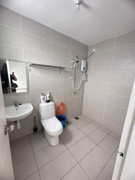 Rumah Teres 2-Tingkat untuk Dijual di Bandar Seri Impian (Kluang) - Shanel Tee - Bathroom - PropertyGuru.com.my