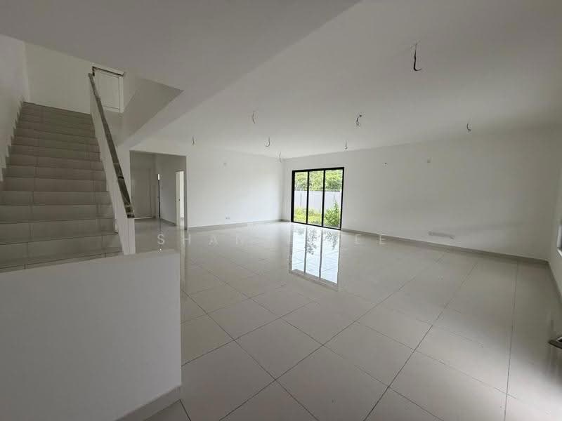 Rumah Teres 2-Tingkat untuk Dijual di Kluang (Johor) - Shanel Tee - Living Room - PropertyGuru.com.my