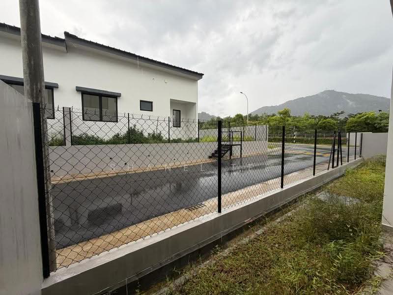 Rumah Teres 2-Tingkat untuk Dijual di Kluang (Johor) - Shanel Tee - Exterior - PropertyGuru.com.my