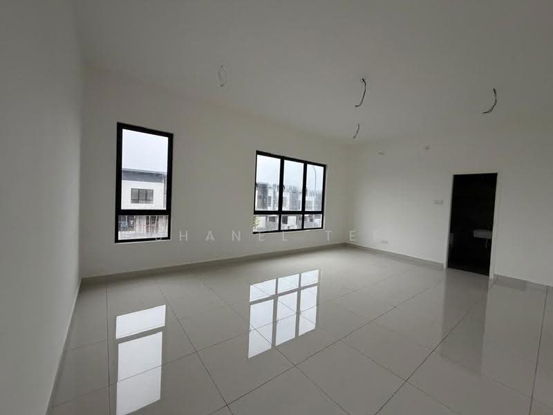 Rumah Teres 2-Tingkat untuk Dijual di Kluang (Johor) - Shanel Tee - Living Room - PropertyGuru.com.my